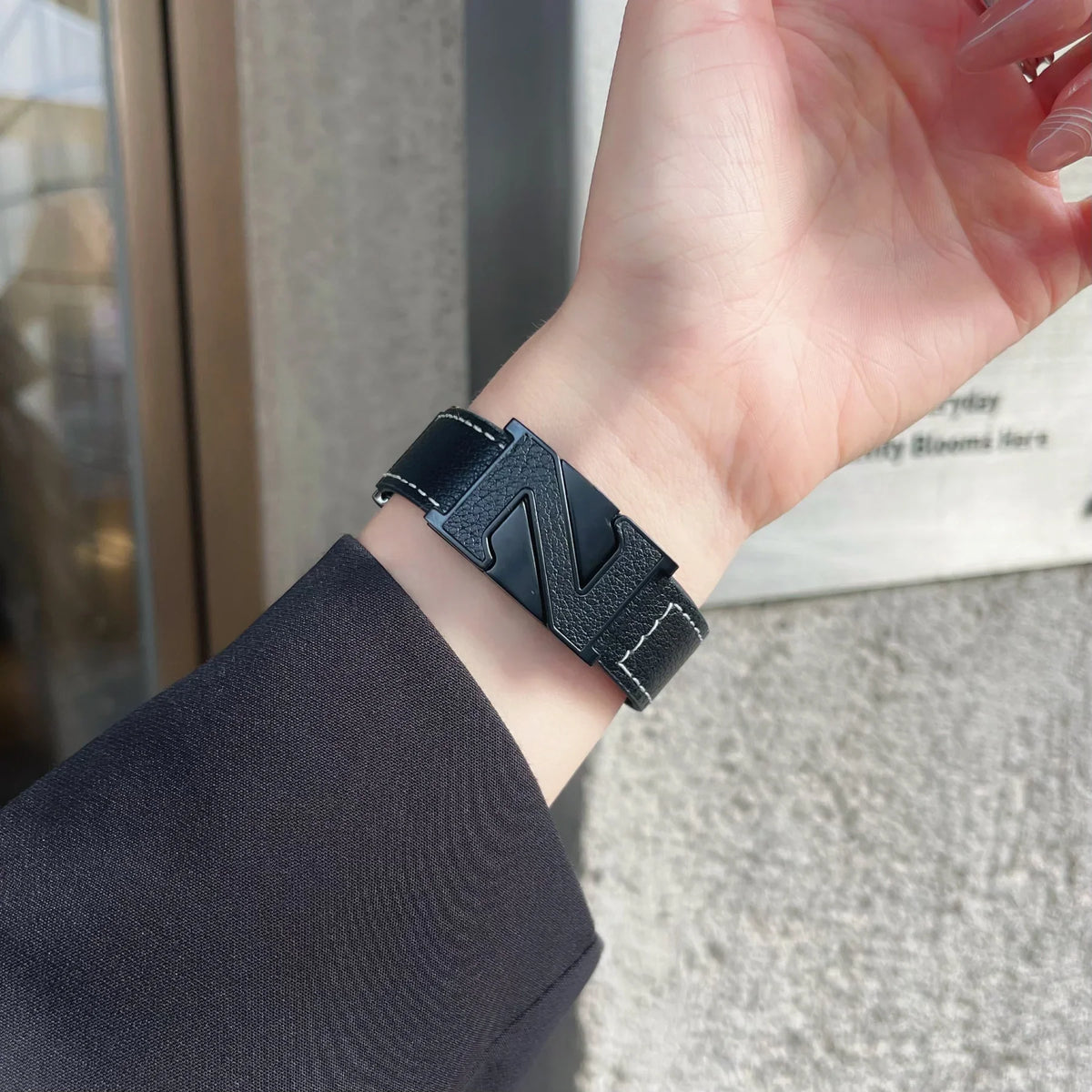 Z-Shaped Leather Strap